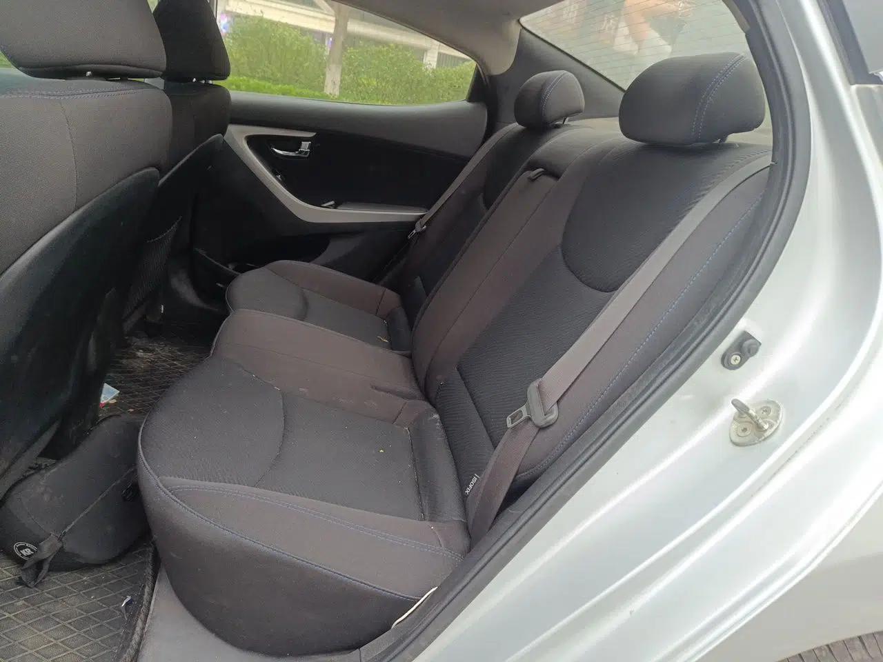 Hyundai Elantra (5th Generation / Langdong) 2012 1.6L Automatic Leading Model — миниатюра 17