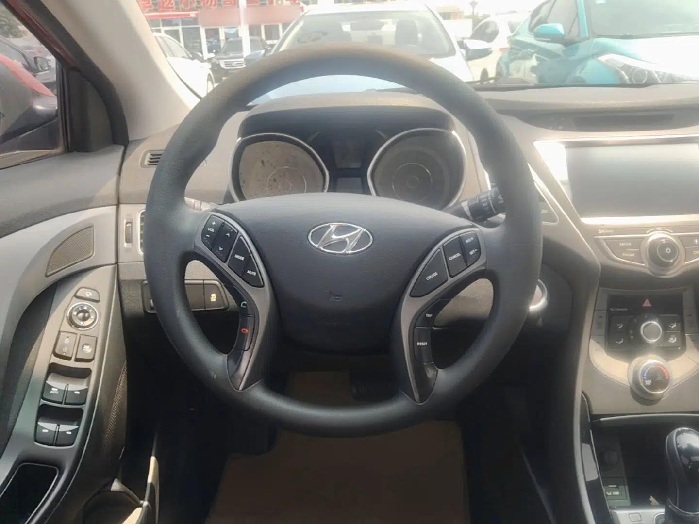 Hyundai Elantra (5th Generation / Langdong) 2016 1.6L Automatic Prestige Model — миниатюра 18
