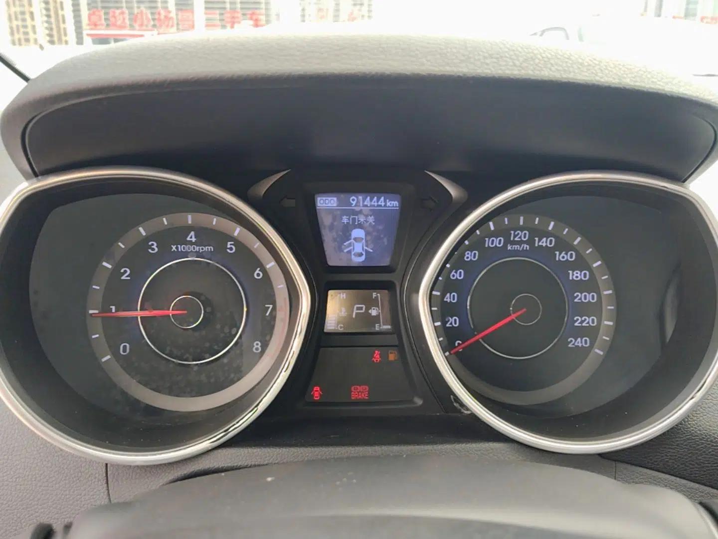 Hyundai Elantra (5th Generation / Langdong) 2016 1.6L Automatic Prestige Model — миниатюра 19