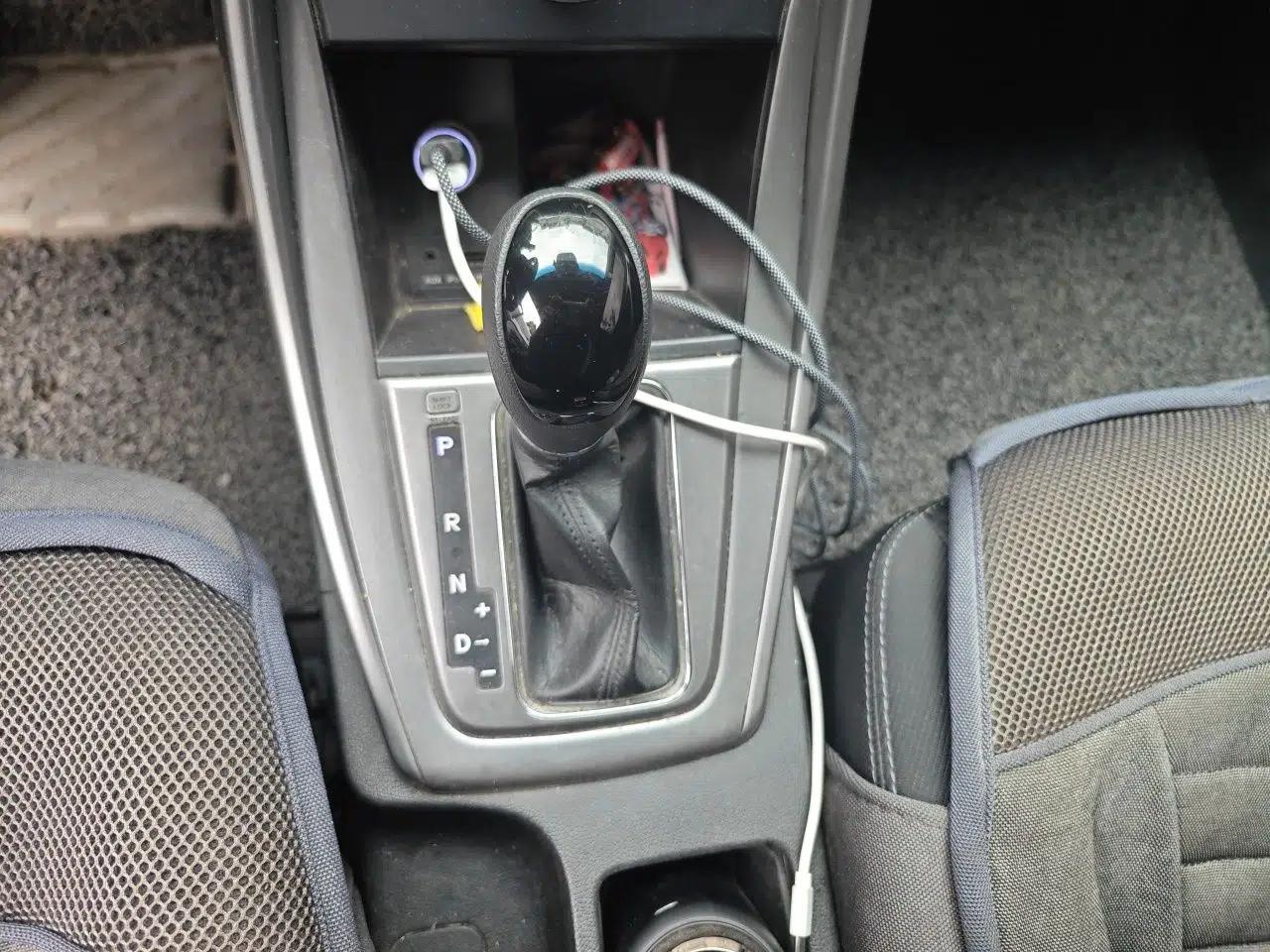 Hyundai Elantra (5th Generation / Langdong) 2012 1.6L Automatic Fashion Edition — миниатюра 14