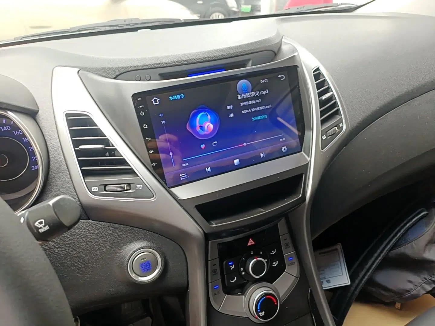 Hyundai Elantra (5th Generation / Langdong) 2015 1.6L Automatic Leading Model — миниатюра 15