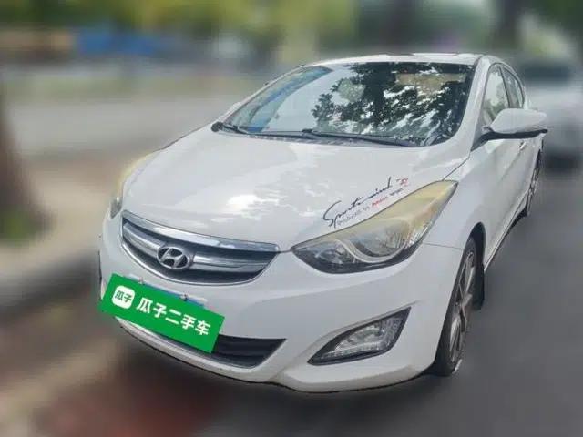 Hyundai Elantra (5th Generation / Langdong) 2015 1.6L Automatic Leading Model