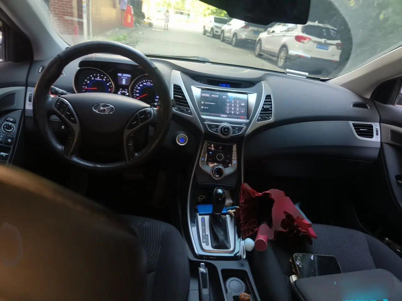 Hyundai Elantra (5th Generation / Langdong) 2016 1.6L Automatic Prestige Model — миниатюра 9