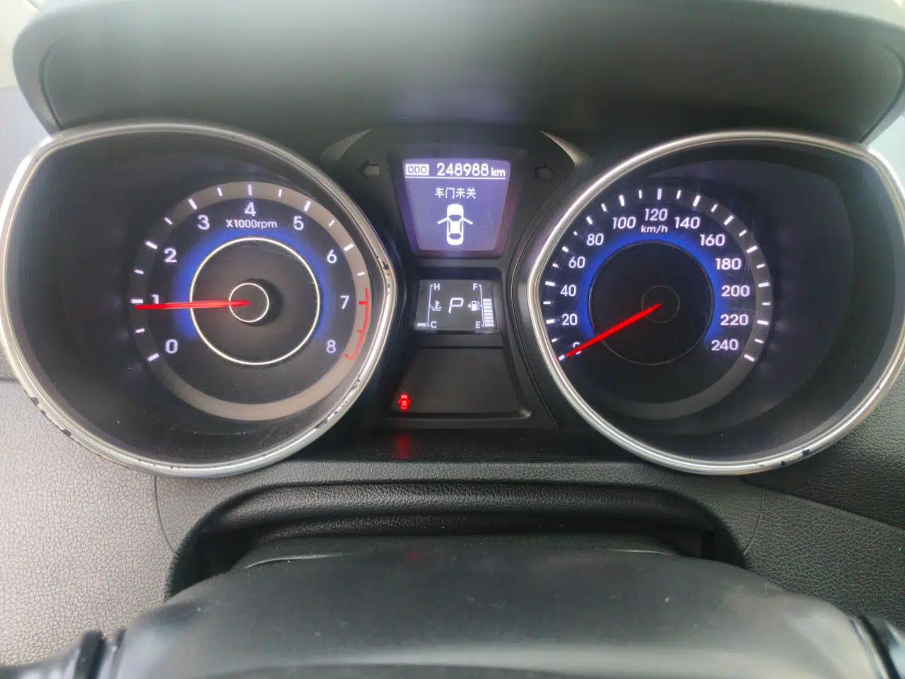 Hyundai Elantra (5th Generation / Langdong) 2016 1.6L Automatic Prestige Model — миниатюра 11