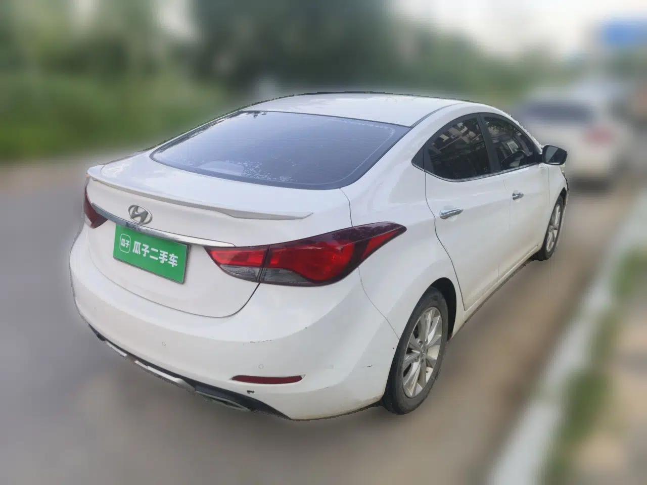 Hyundai Elantra (5th Generation / Langdong) 2016 1.6L Automatic Prestige Model — миниатюра 6