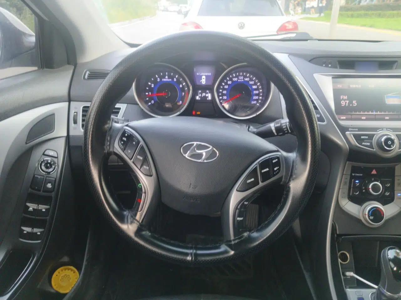 Hyundai Elantra (5th Generation / Langdong) 2016 1.6L Automatic Prestige Model — миниатюра 10