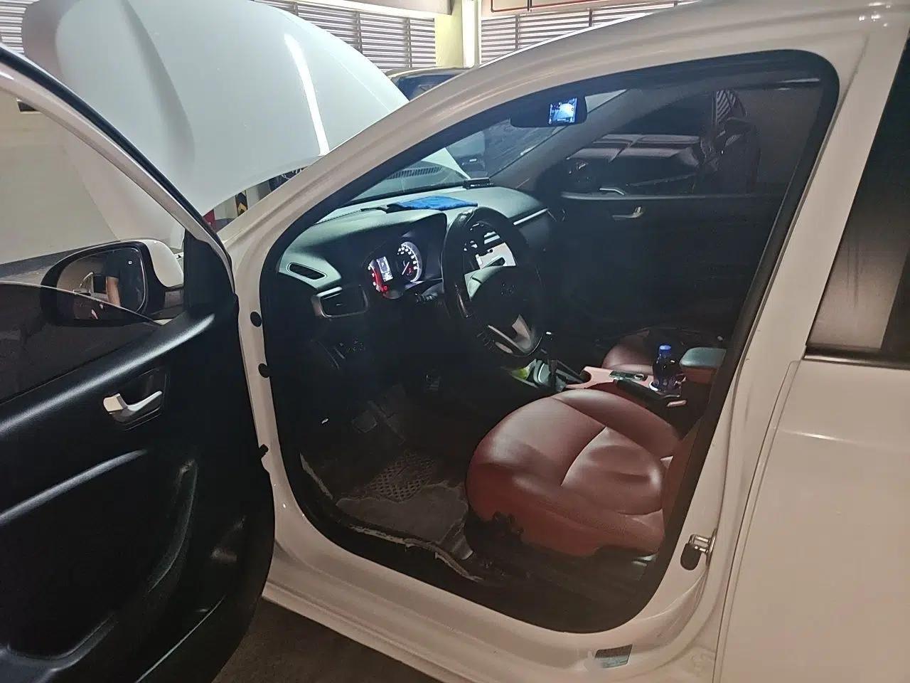 Hyundai Verna (older generation) 2017 1.4L Automatic YueXiang Edition China V-standard — миниатюра 19