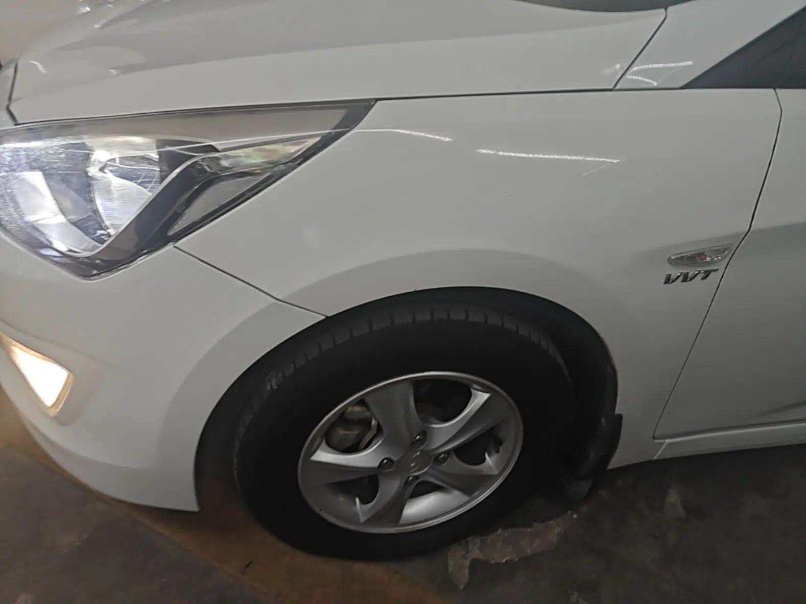 Hyundai Verna (older generation) 2016 1.4L Automatic Smart GLS — миниатюра 10