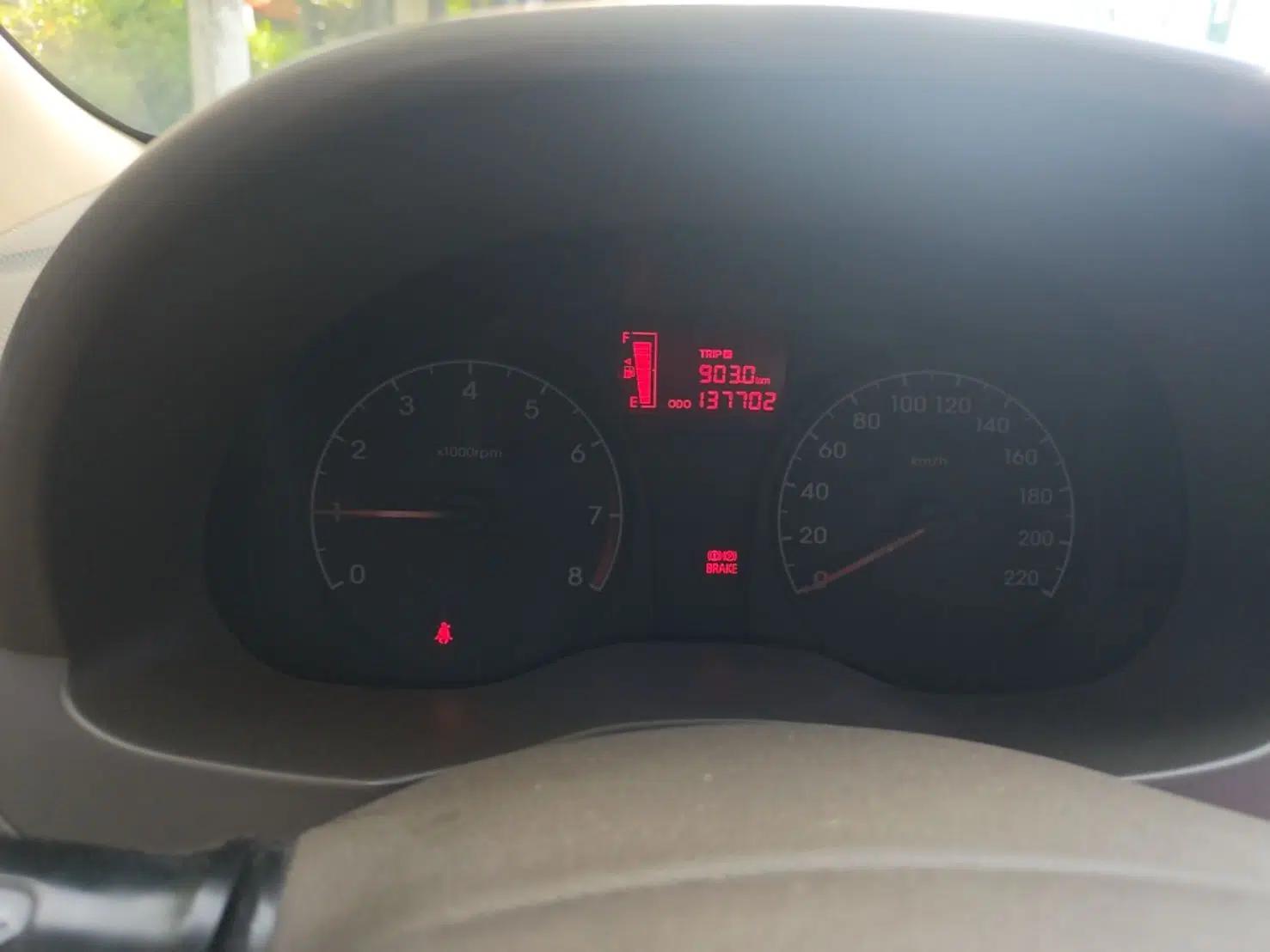 Hyundai Verna (older generation) 2010 Sedan 1.4L Manual Comfort GS — миниатюра 11