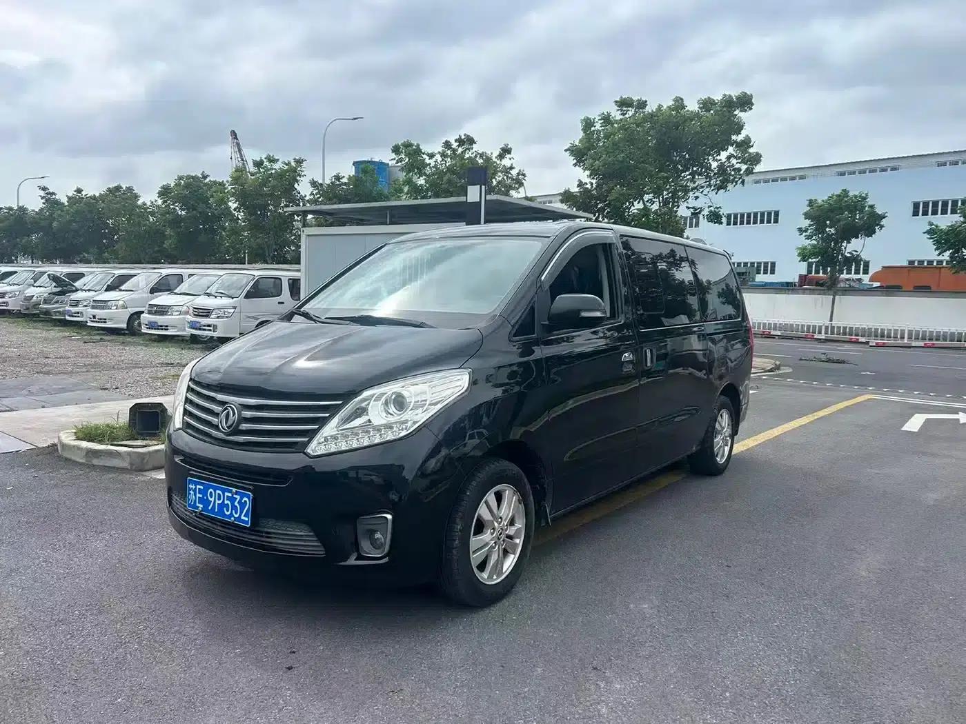 Fengxing F600 2016 Model, F600 1.5T Luxury Edition — миниатюра 2