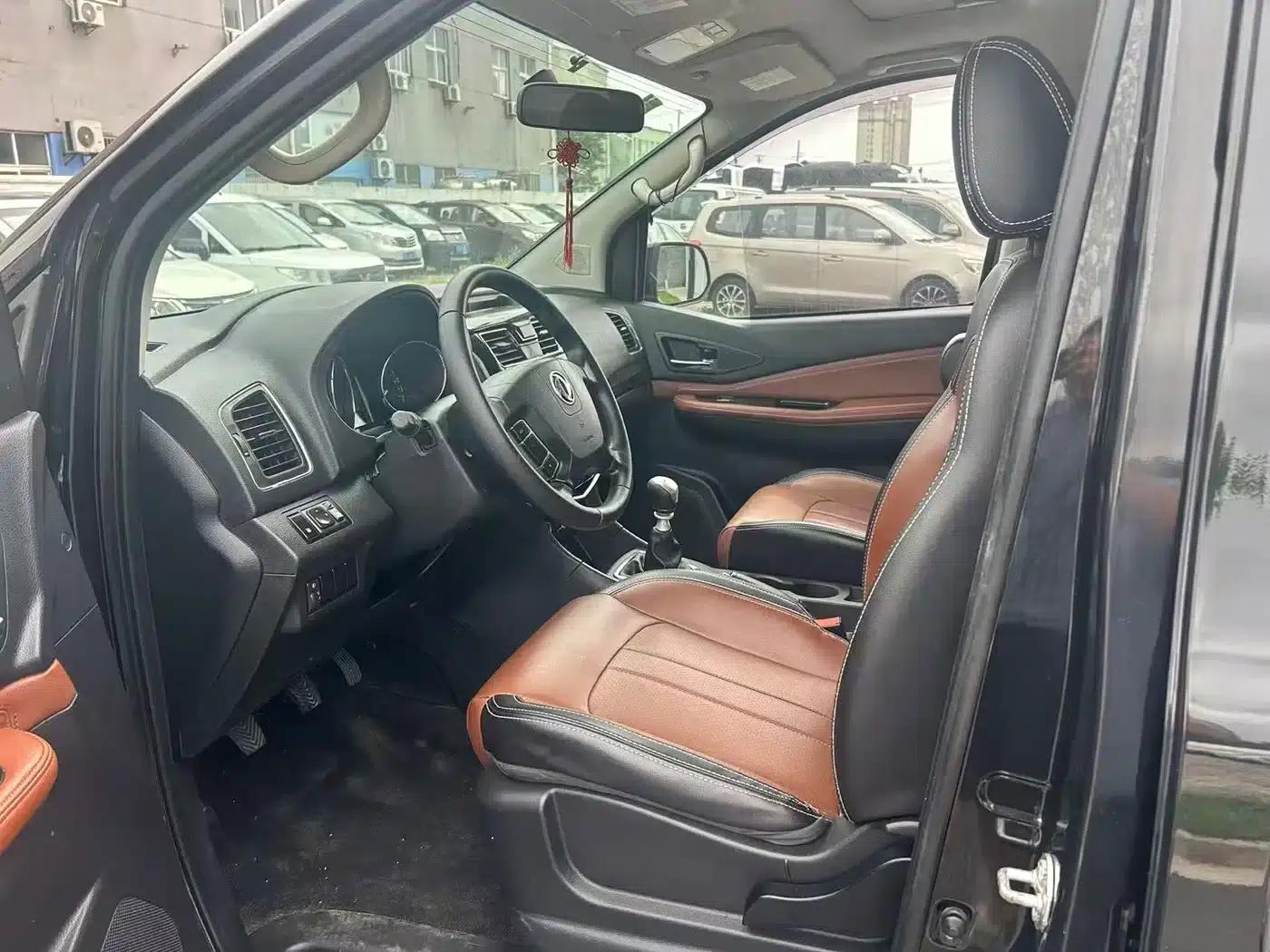 Fengxing F600 2016 Model, F600 1.5T Luxury Edition — миниатюра 4