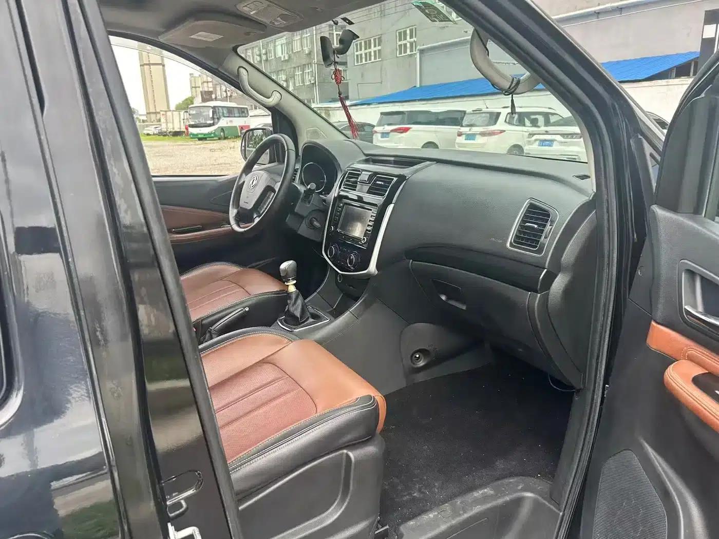Fengxing F600 2016 Model, F600 1.5T Luxury Edition — миниатюра 10