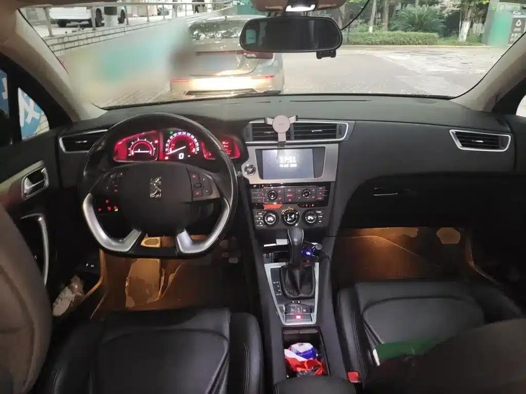 DS 5LS 2015 1.6T Luxury Edition THP160 — миниатюра 6