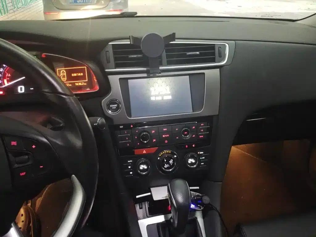 DS 5LS 2015 1.6T Luxury Edition THP160 — миниатюра 10