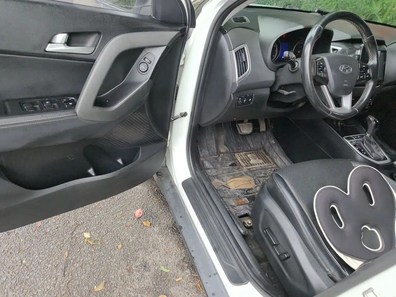 Hyundai ix25 2017 1.6L Automatic Smart Version — миниатюра 16