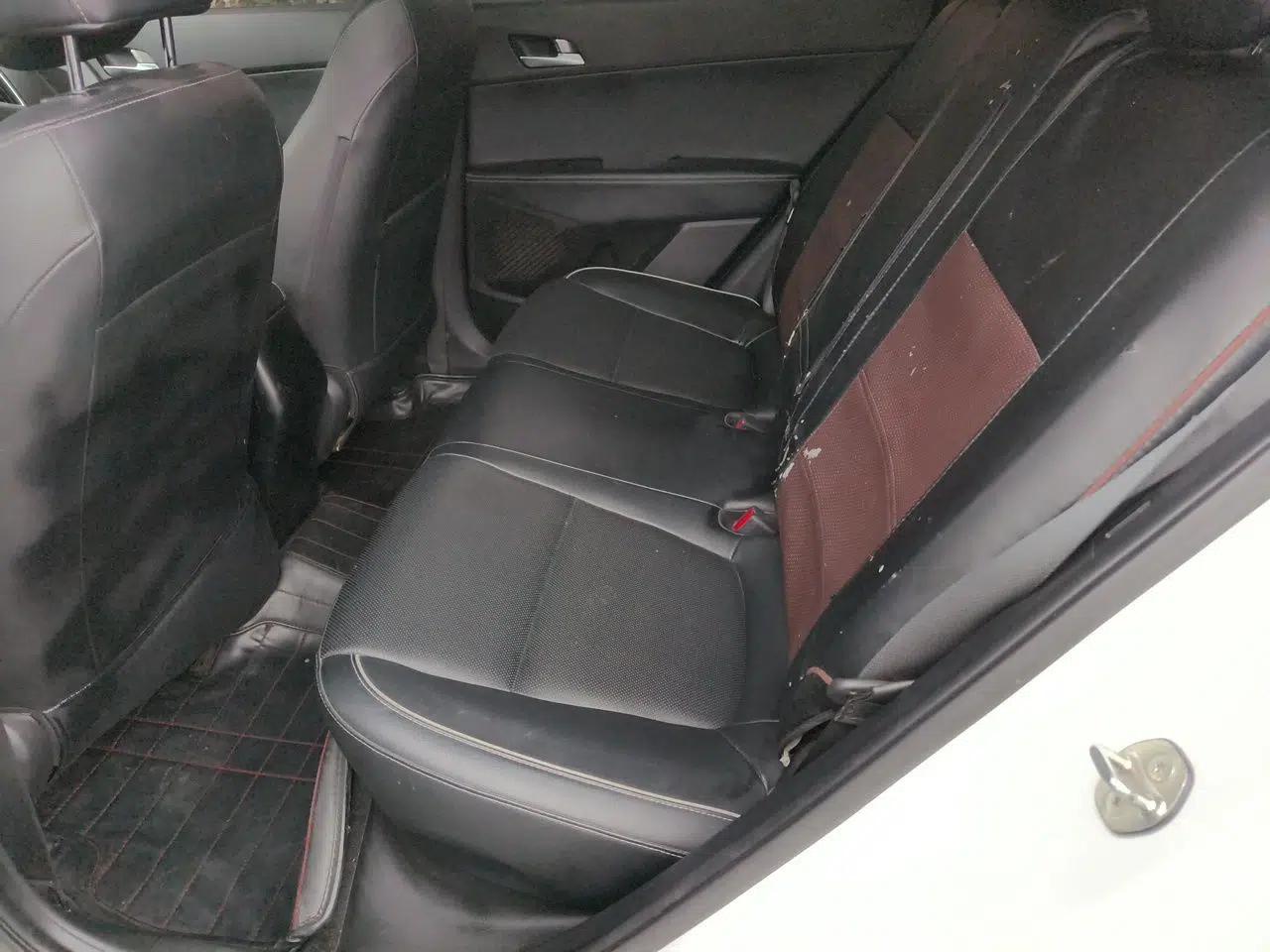 Hyundai ix25 2017 1.6L Automatic Smart Version — миниатюра 17