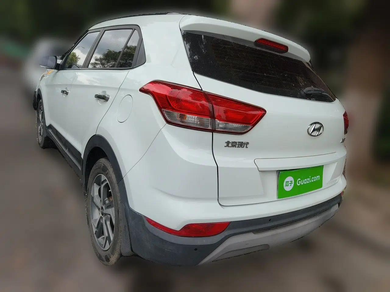 Hyundai ix25 2017 1.6L Automatic Smart Version — миниатюра 4
