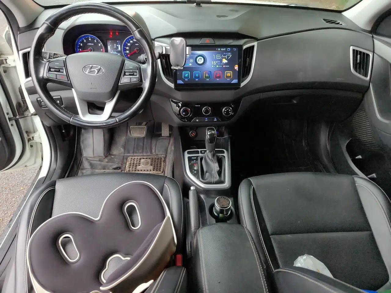 Hyundai ix25 2017 1.6L Automatic Smart Version — миниатюра 9
