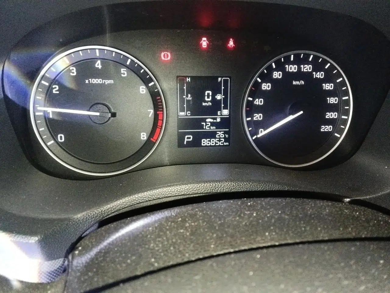 Hyundai ix25 2015 1.6L Automatic Two-Wheel Drive Smart GLS Trim — миниатюра 12