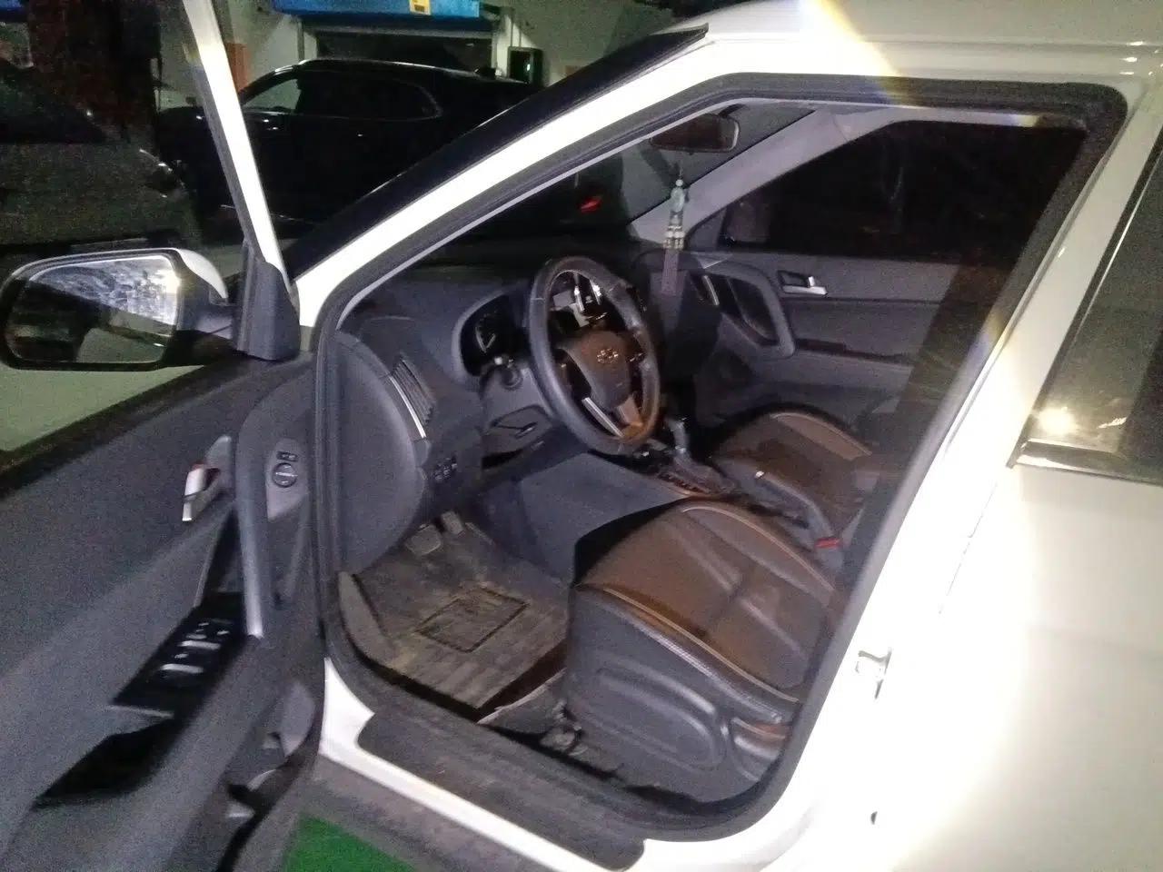 Hyundai ix25 2015 1.6L Automatic Two-Wheel Drive Smart GLS Trim — миниатюра 16