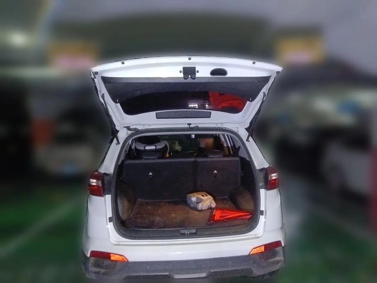 Hyundai ix25 2015 1.6L Automatic Two-Wheel Drive Smart GLS Trim — миниатюра 19