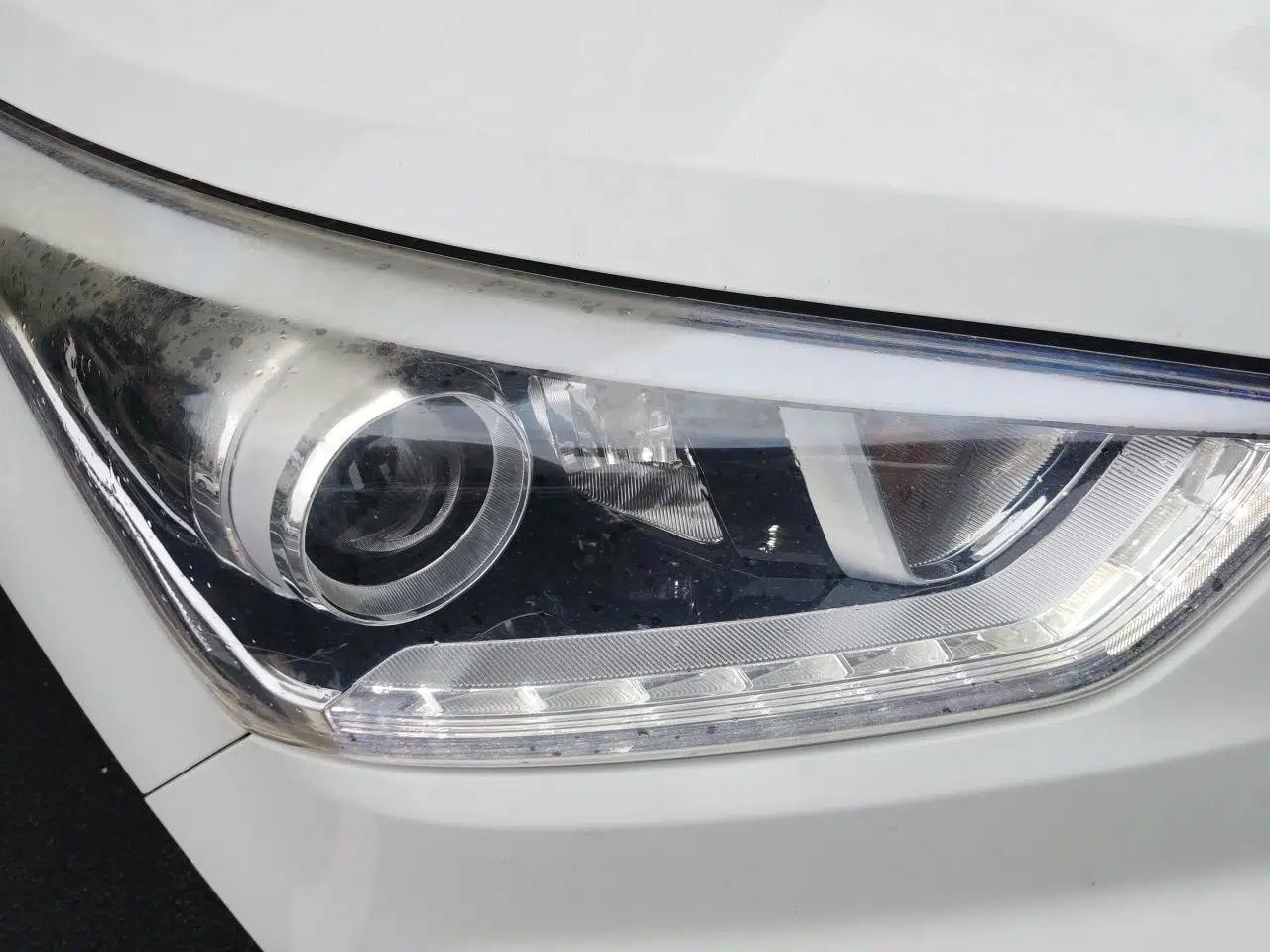 Hyundai ix25 2015 1.6L Automatic Two-Wheel-Drive Deluxe DLX Model — миниатюра 7