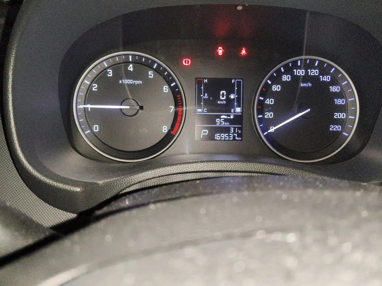 Hyundai ix25 2015 1.6L Automatic Two-Wheel Drive Smart GLS Trim — миниатюра 12