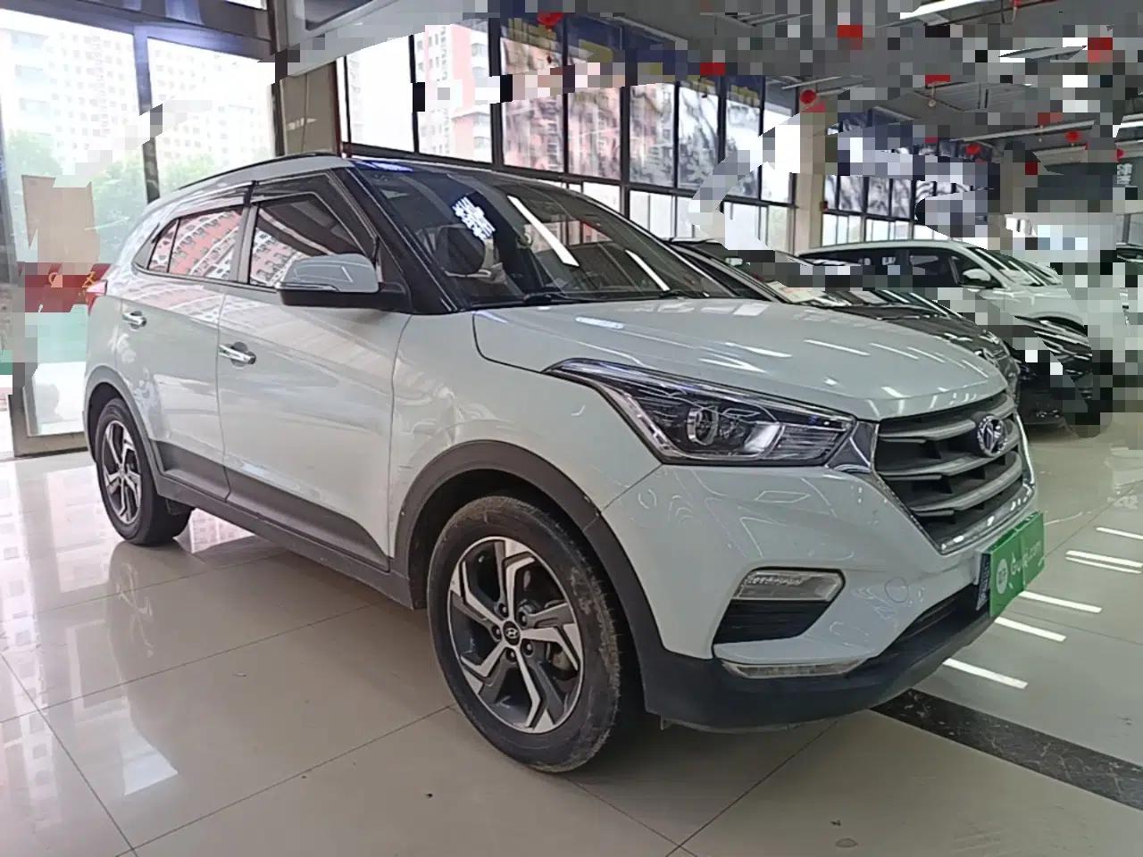 Hyundai ix25 2017 1.6L Automatic Smart Version — миниатюра 3