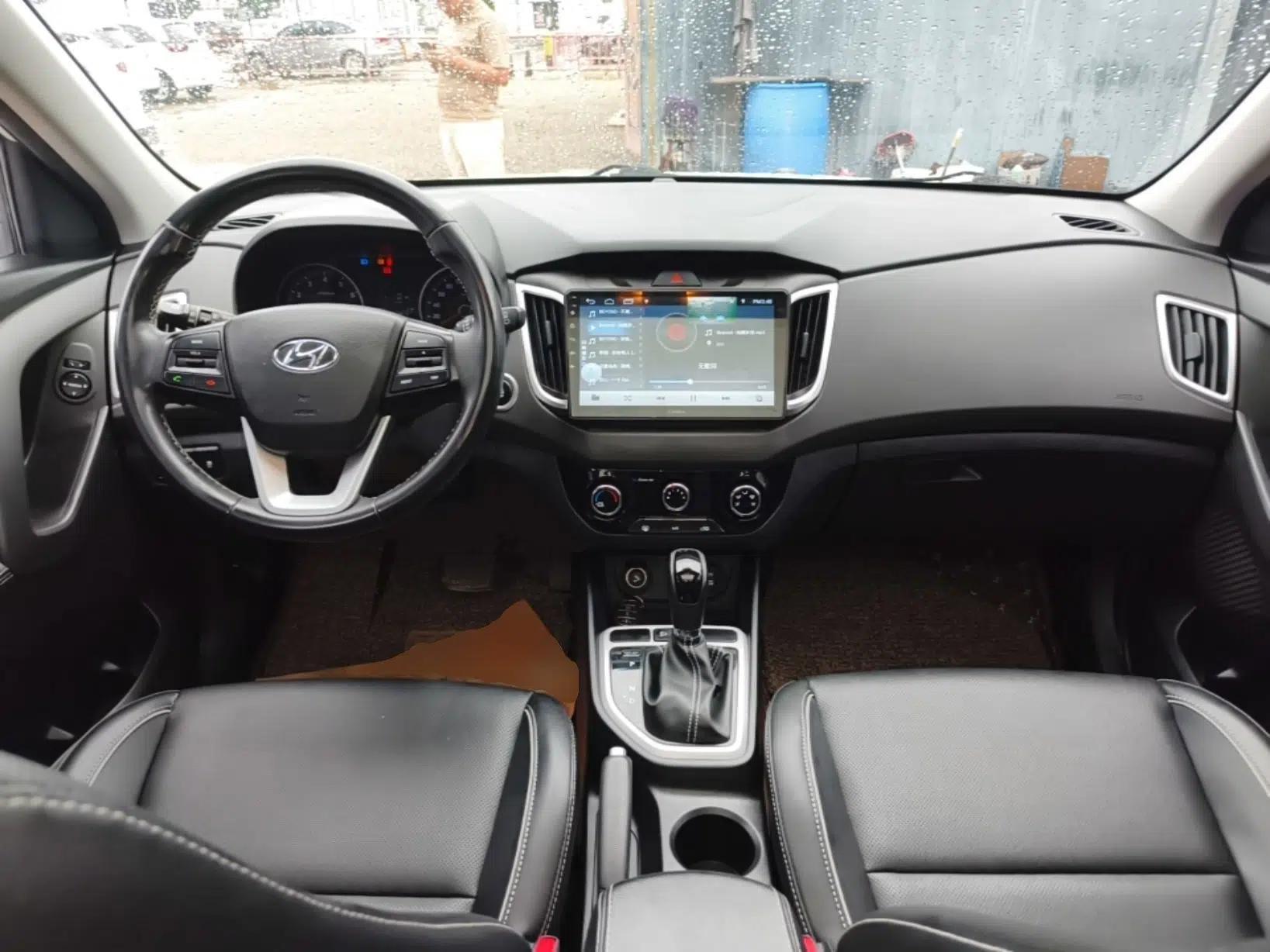 Hyundai ix25 2017 1.6L Automatic Smart Version — миниатюра 12
