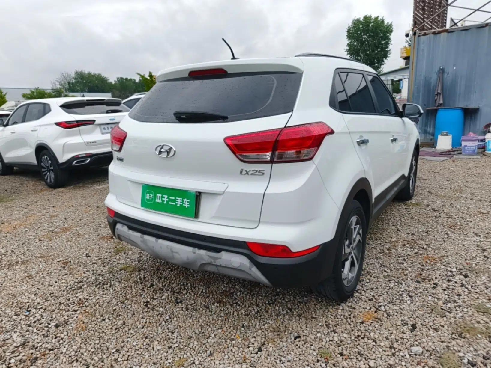 Hyundai ix25 2017 1.6L Automatic Smart Version — миниатюра 6