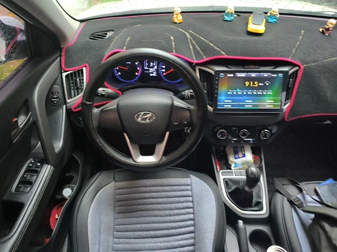 Hyundai ix25 2017 1.6L Manual Fashion Model — миниатюра 7