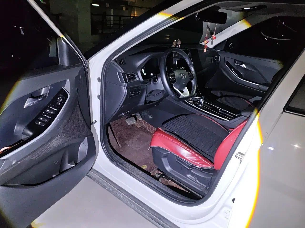 Hyundai ix25 2020 1.5L CVT DLX Prestige Version — миниатюра 16