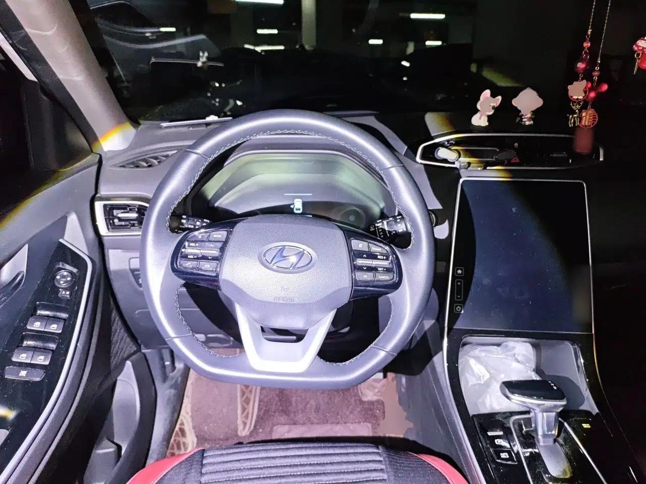 Hyundai ix25 2020 1.5L CVT DLX Prestige Version — миниатюра 10