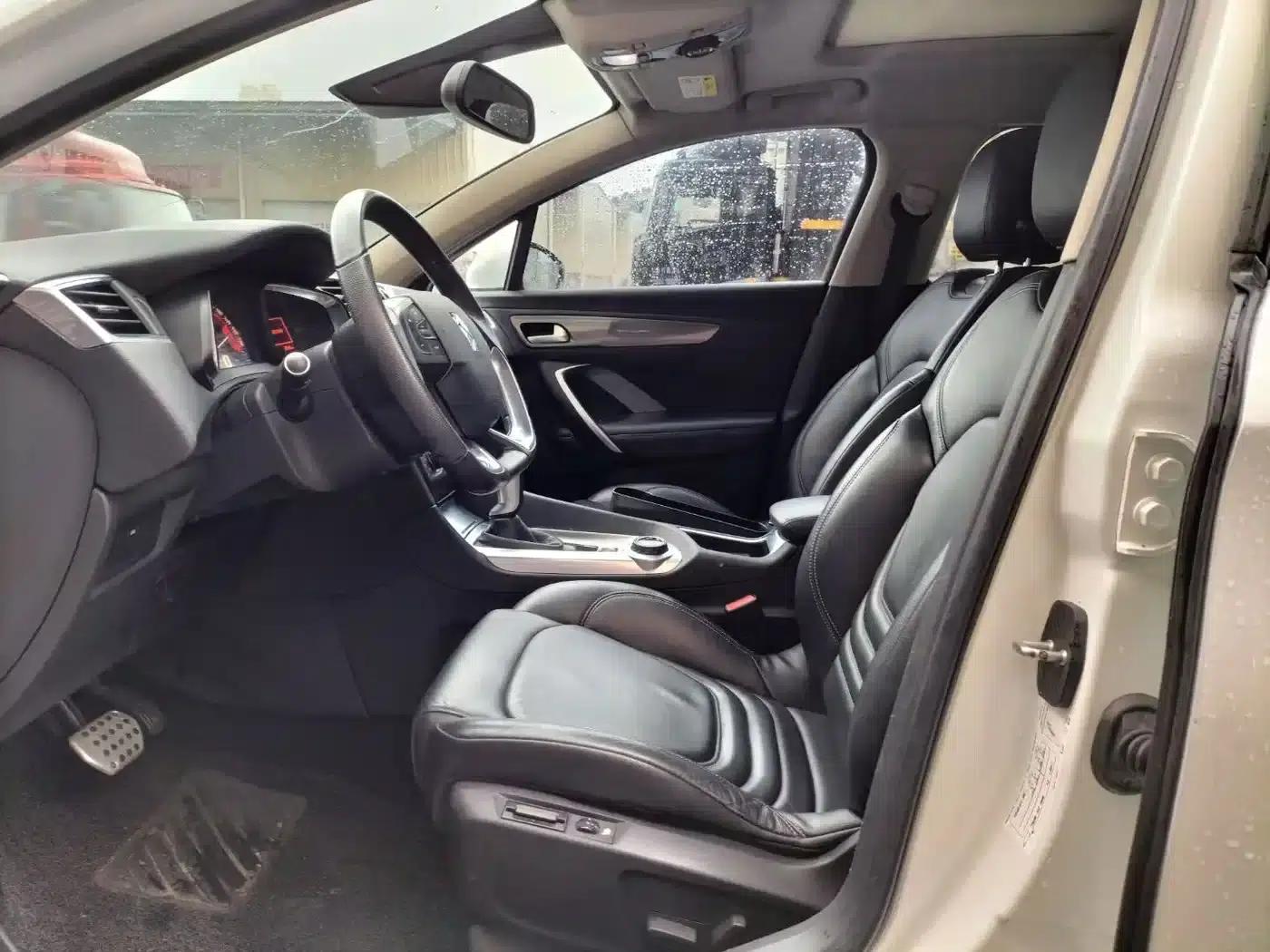 DS 6 2014 1.6T Luxury Edition THP160 — миниатюра 7