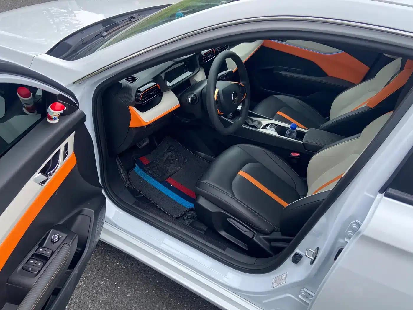 2023 Aeolus Yixuan Mach Edition 1.5L Automatic Wind Chaser — миниатюра 5