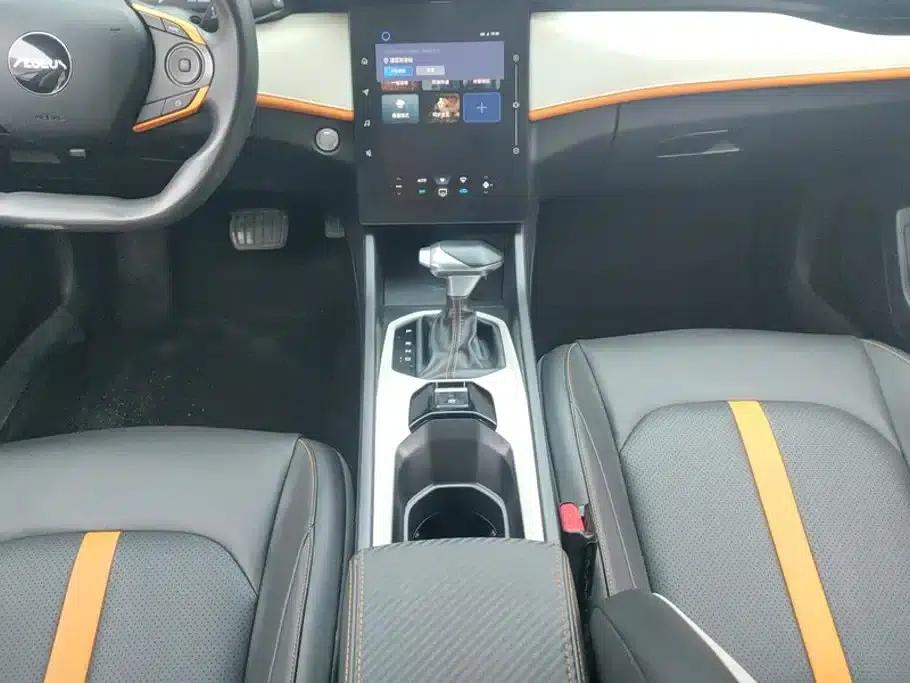 Aeolus Yixuan 2023 1.5L Automatic Glory Edition — миниатюра 16