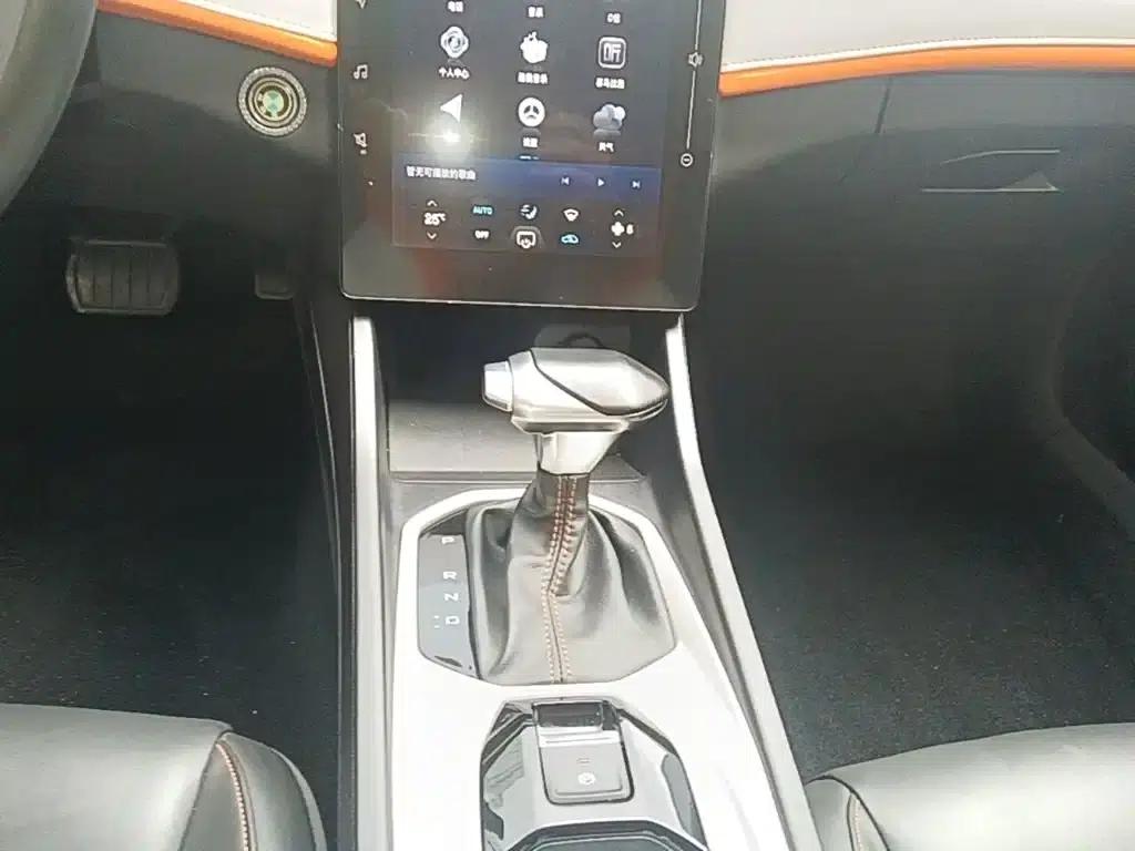 Aeolus Yixuan 2023 1.5L Automatic Glory Edition — миниатюра 14
