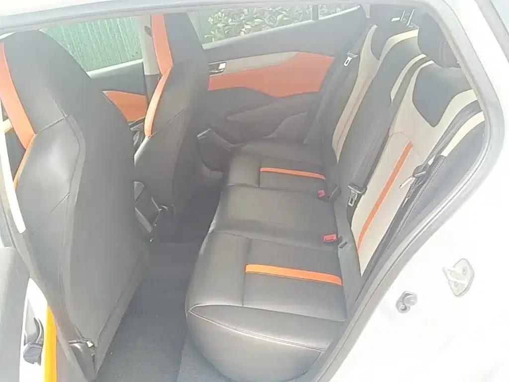 Aeolus Yixuan 2023 1.5L Automatic Glory Edition — миниатюра 17
