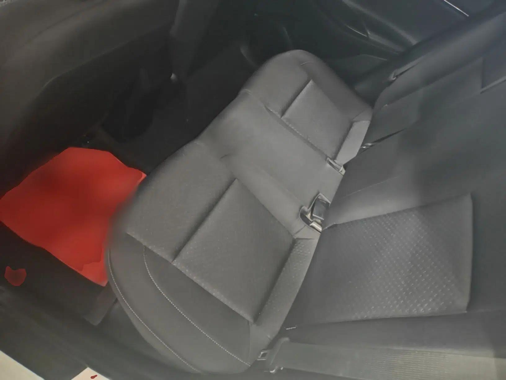 Hyundai Celesta 2018 1.6L Automatic GL Enjoyment Edition China VI compliant — миниатюра 20