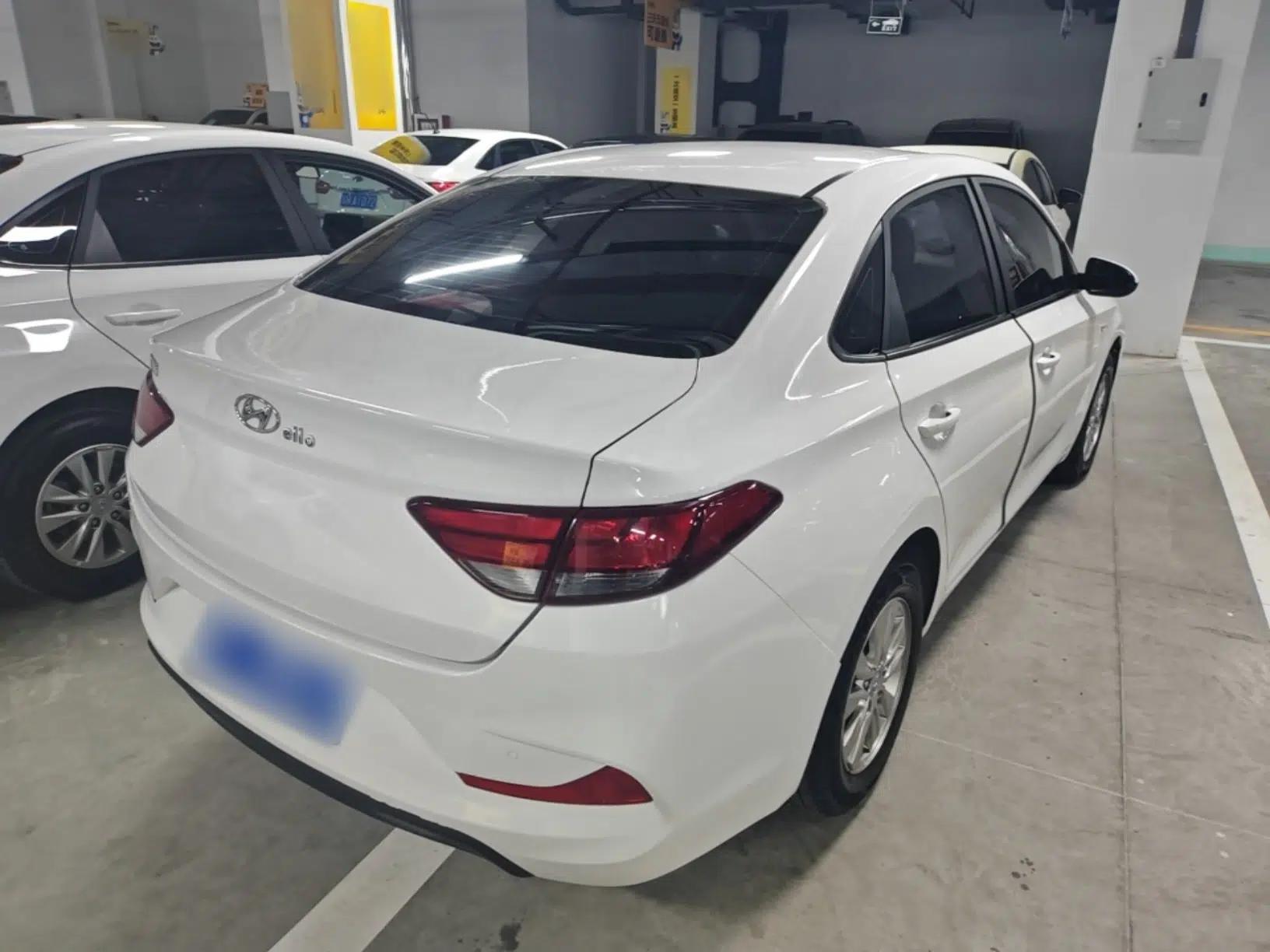 Hyundai Celesta 2018 1.6L Automatic GL Enjoyment Edition China VI compliant — миниатюра 6