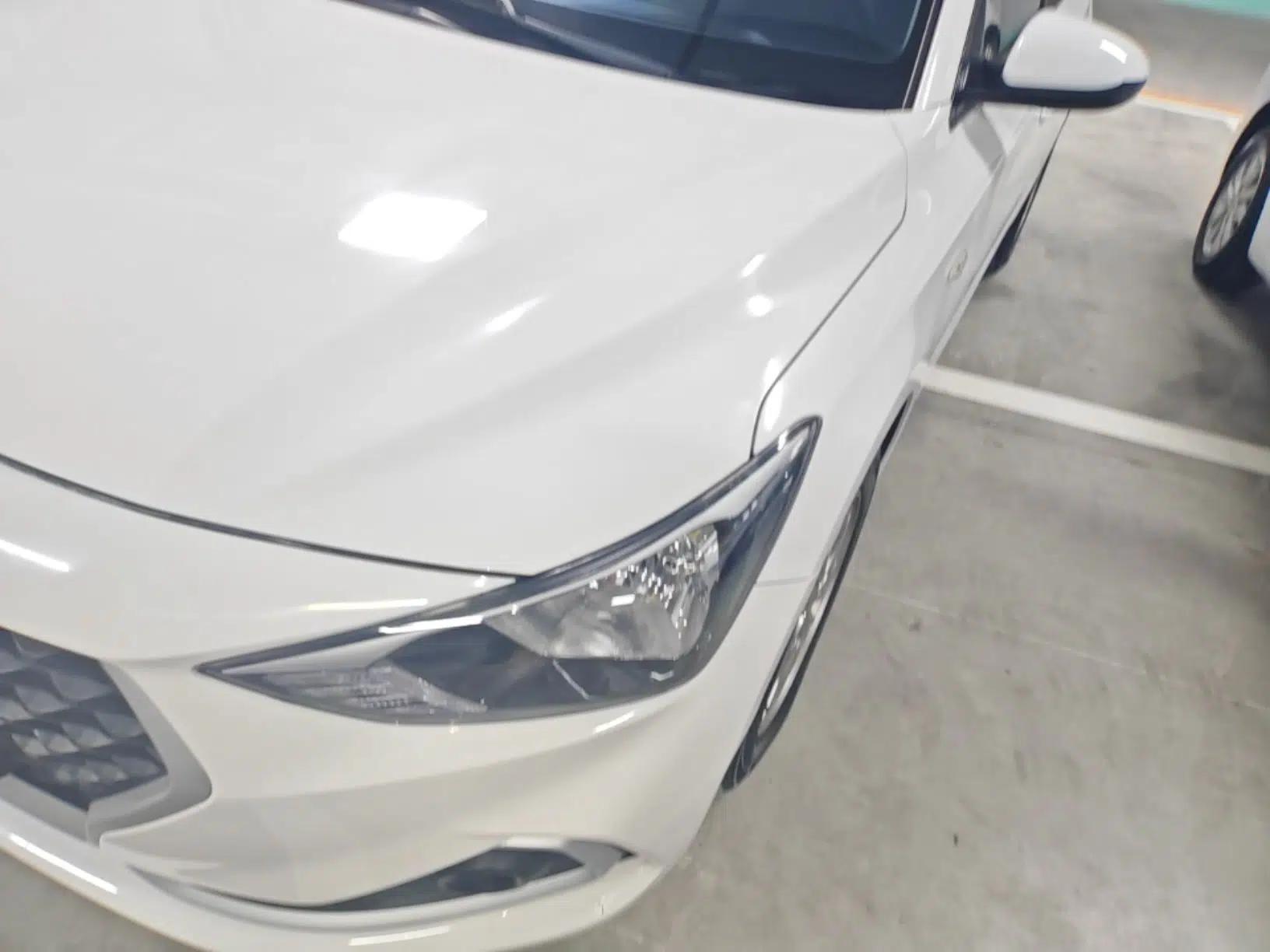 Hyundai Celesta 2018 1.6L Automatic GL Enjoyment Edition China VI compliant — миниатюра 8
