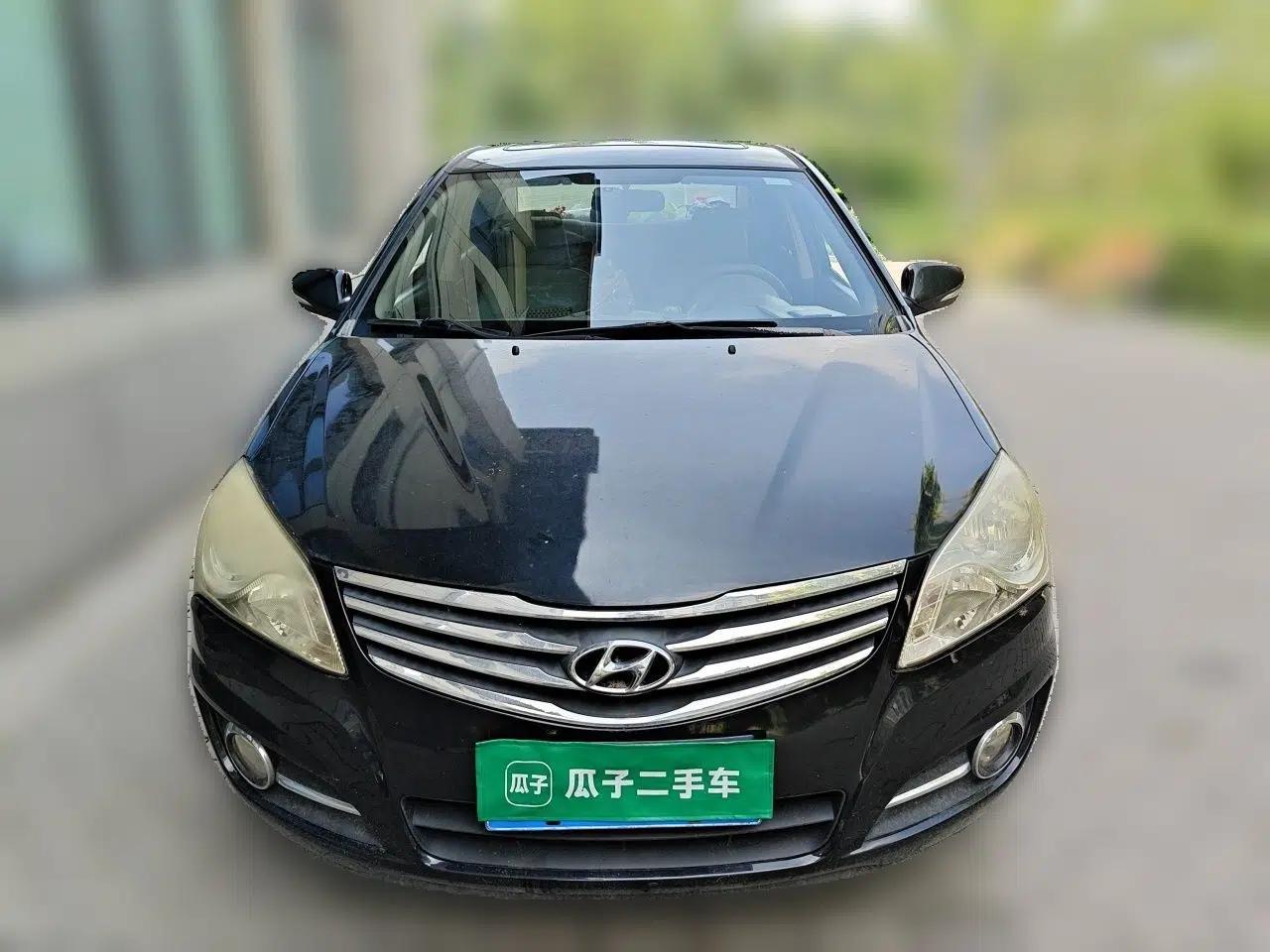 Hyundai Celesta 2011 1.6L Manual Luxury Model — миниатюра 2