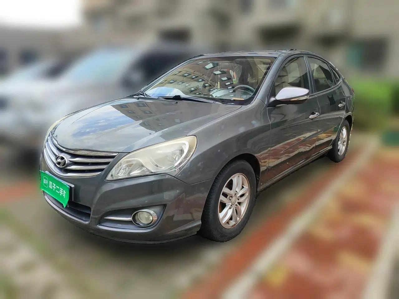Hyundai Celesta 2011 1.6L Automatic Luxury Version — миниатюра 1