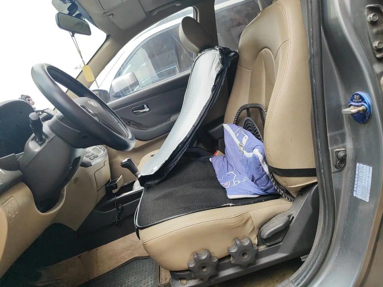 Hyundai Celesta 2011 1.6L Automatic Luxury Version — миниатюра 15