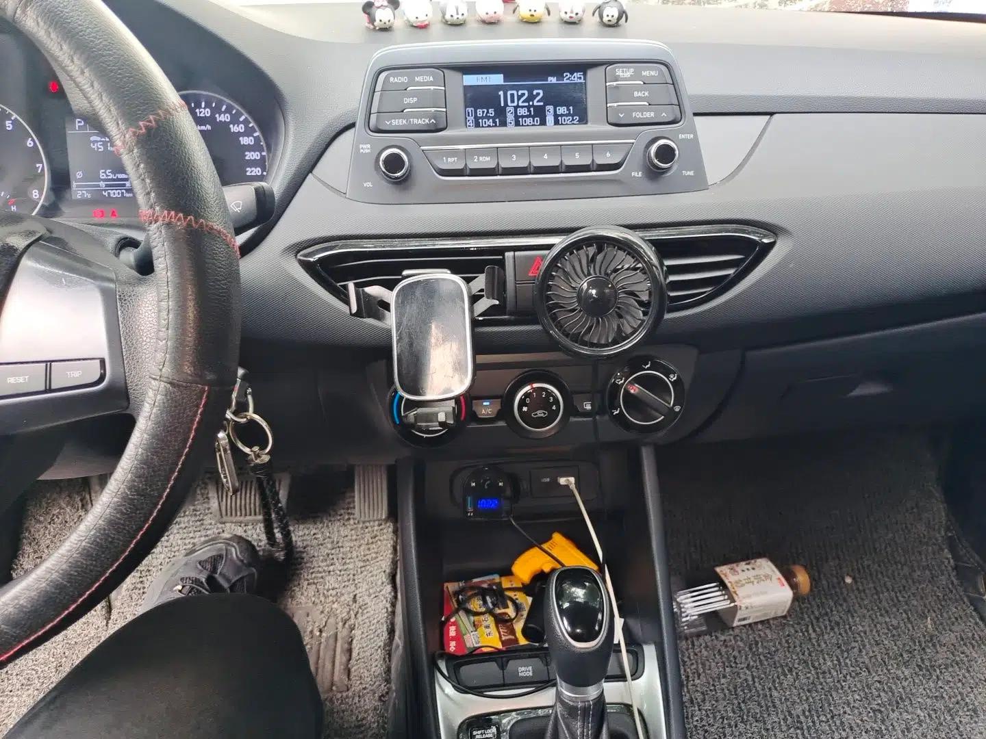 Hyundai Celesta 2018 1.6L Automatic GL Enjoyment Edition China VI compliant — миниатюра 13