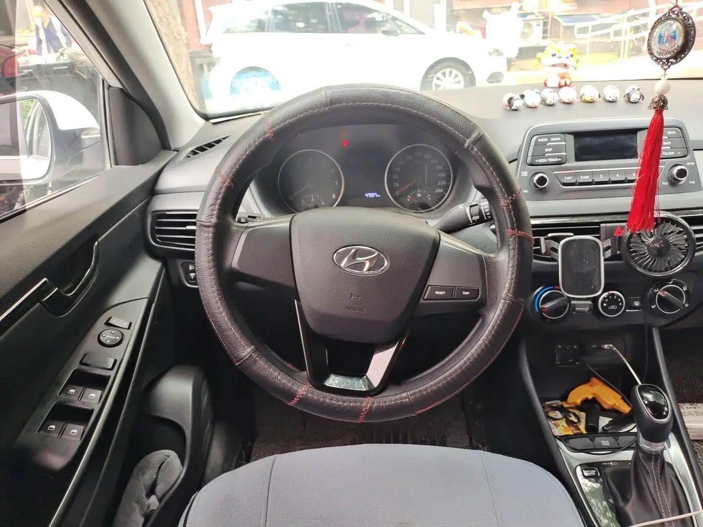 Hyundai Celesta 2018 1.6L Automatic GL Enjoyment Edition China VI compliant — миниатюра 10