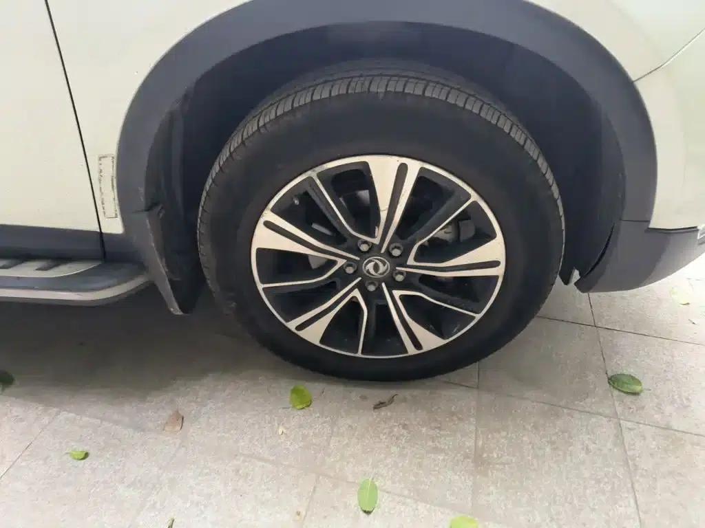Dongfeng Fengshen AX7 2018 Classic 1.6T Automatic Deluxe Edition — миниатюра 26