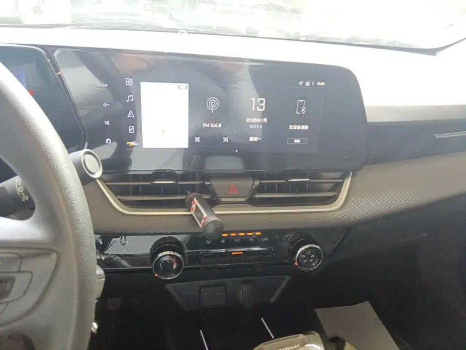 Chevrolet Monza 2023 1.5L Dual-Clutch Enjoyment Edition — миниатюра 20