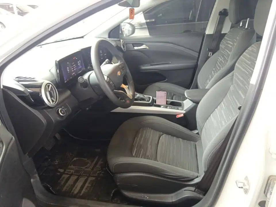 Chevrolet Monza 2023 1.5L Dual-Clutch Enjoyment Edition — миниатюра 22