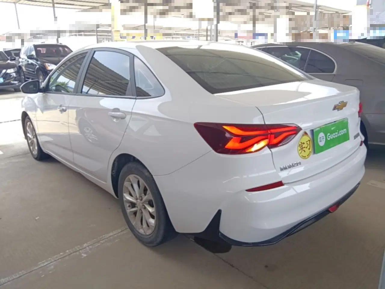 Chevrolet Monza 2023 1.5L Dual-Clutch Enjoyment Edition — миниатюра 4